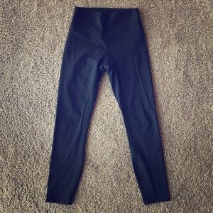 Black Lululemon Wunder Under Hi-Rise Size 6